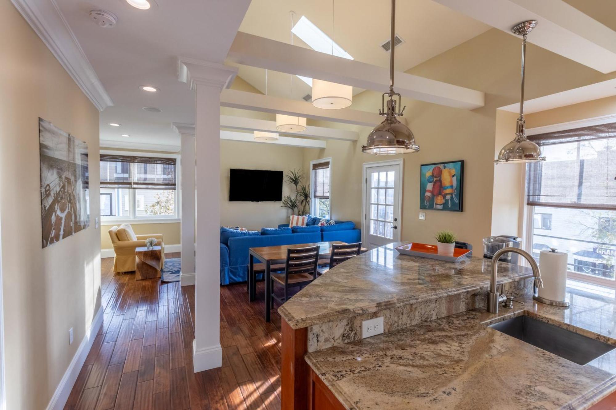The Newport Lofts - 546 Thames Streetアパートメント エクステリア 写真
