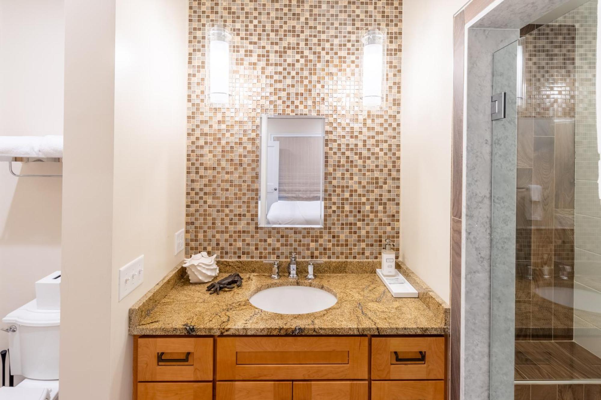 The Newport Lofts - 546 Thames Streetアパートメント エクステリア 写真